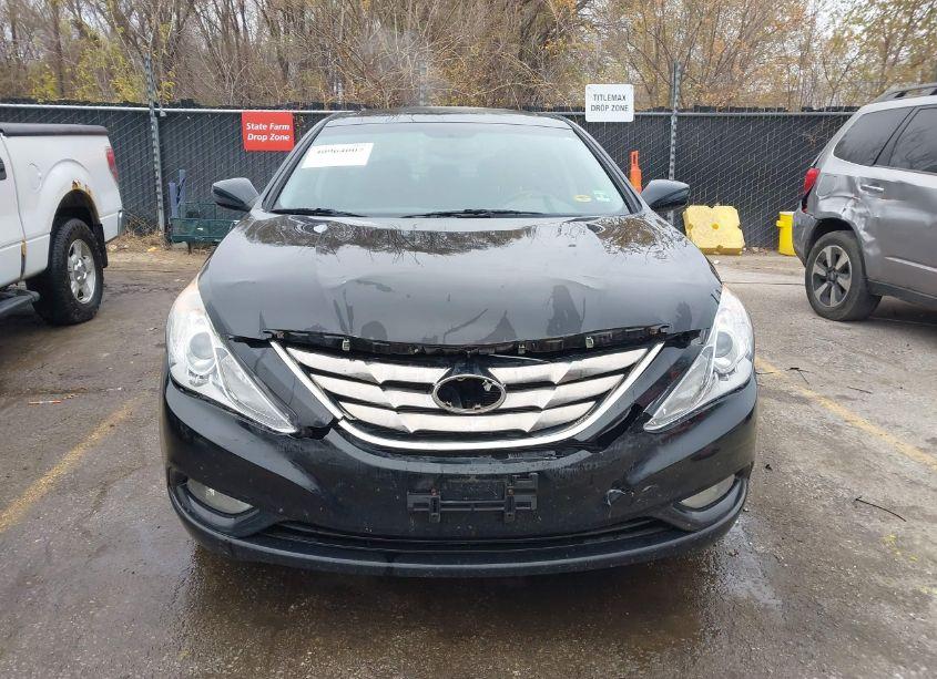 Photo 12 of 2013 Hyundai Sonata SE (VIN 5NPEC4AC2DH775826)