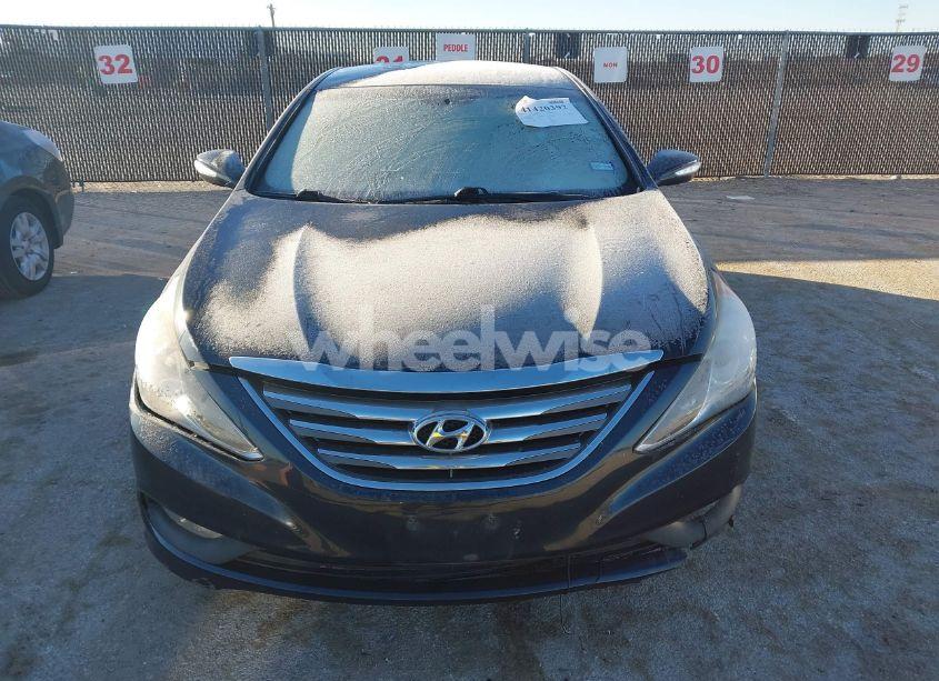 Photo 11 of 2014 Hyundai Sonata SE (VIN 5NPEC4AC2EH820779)
