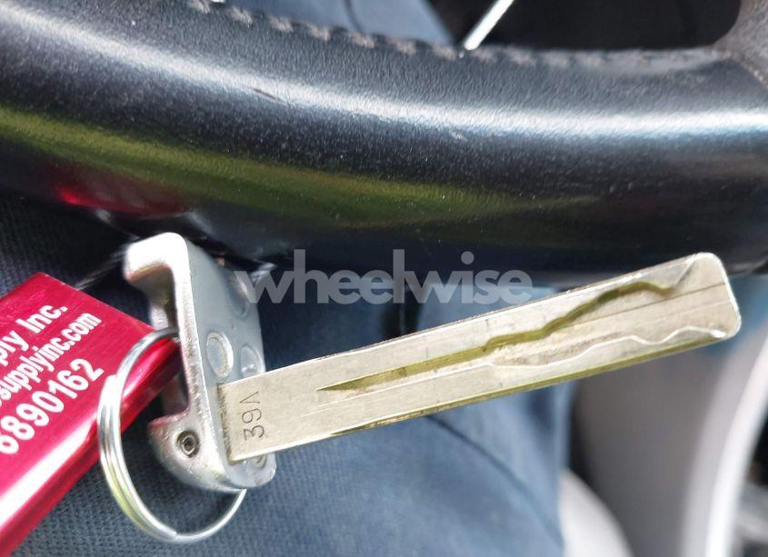 Photo 11 of 2011 Hyundai Sonata LIMITED (VIN 5NPEC4AC3BH023680)