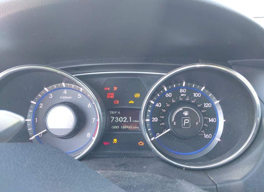 Photo 7 of 2011 Hyundai Sonata SE (VIN 5NPEC4AC3BH054721)