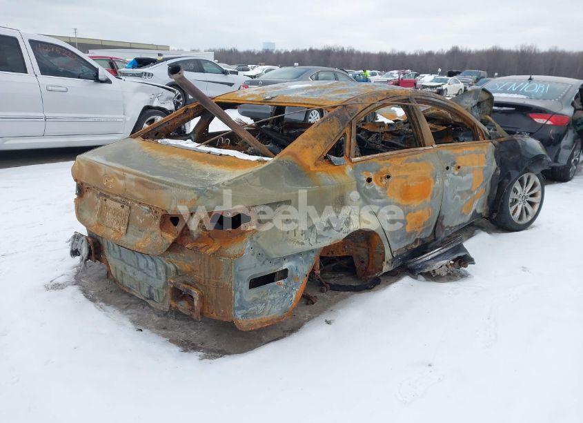 Photo 4 of 2011 Hyundai Sonata SE (VIN 5NPEC4AC3BH074791)