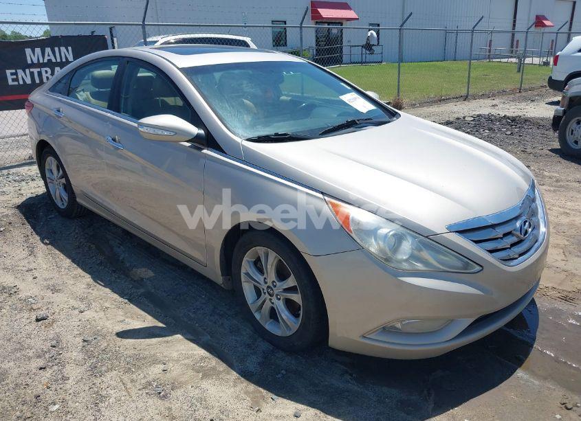 2011 Hyundai Sonata LIMITED (VIN 5NPEC4AC3BH106087) main photo