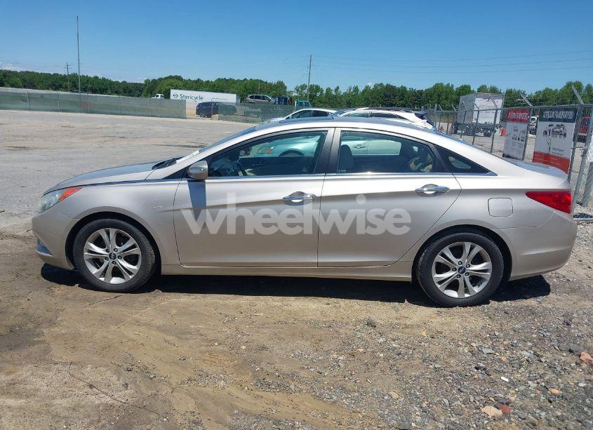 Photo 14 of 2011 Hyundai Sonata LIMITED (VIN 5NPEC4AC3BH106087)