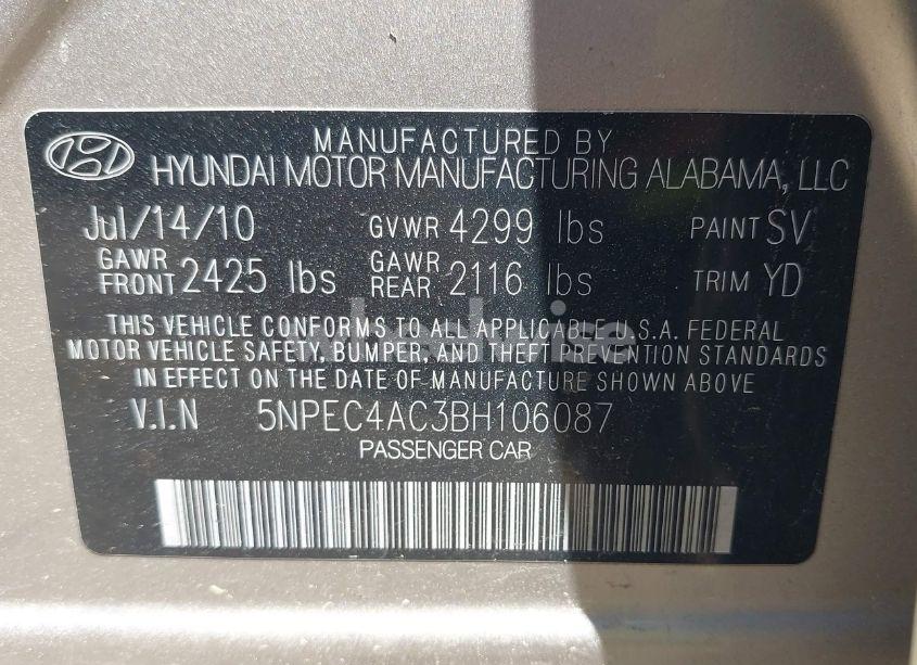 Photo 9 of 2011 Hyundai Sonata LIMITED (VIN 5NPEC4AC3BH106087)