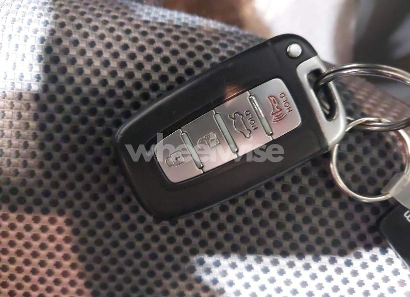 Photo 11 of 2011 Hyundai Sonata SE (VIN 5NPEC4AC3BH134343)