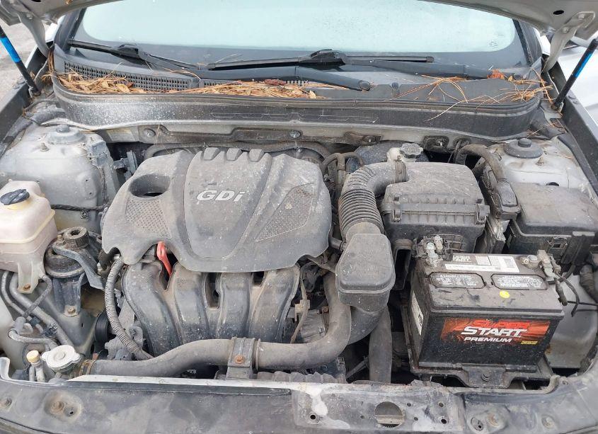 Photo 10 of 2011 Hyundai Sonata SE (VIN 5NPEC4AC3BH138019)