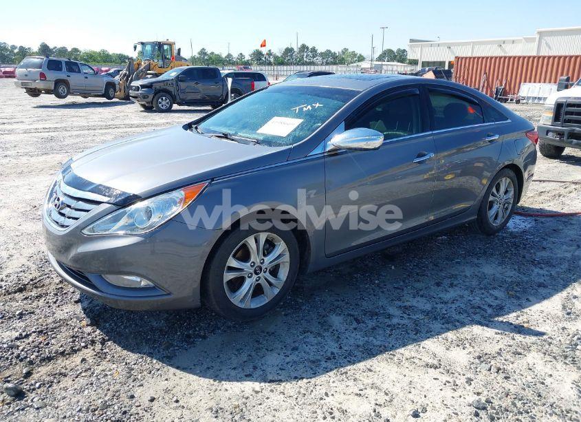Photo 2 of 2011 Hyundai Sonata LIMITED (VIN 5NPEC4AC3BH142376)
