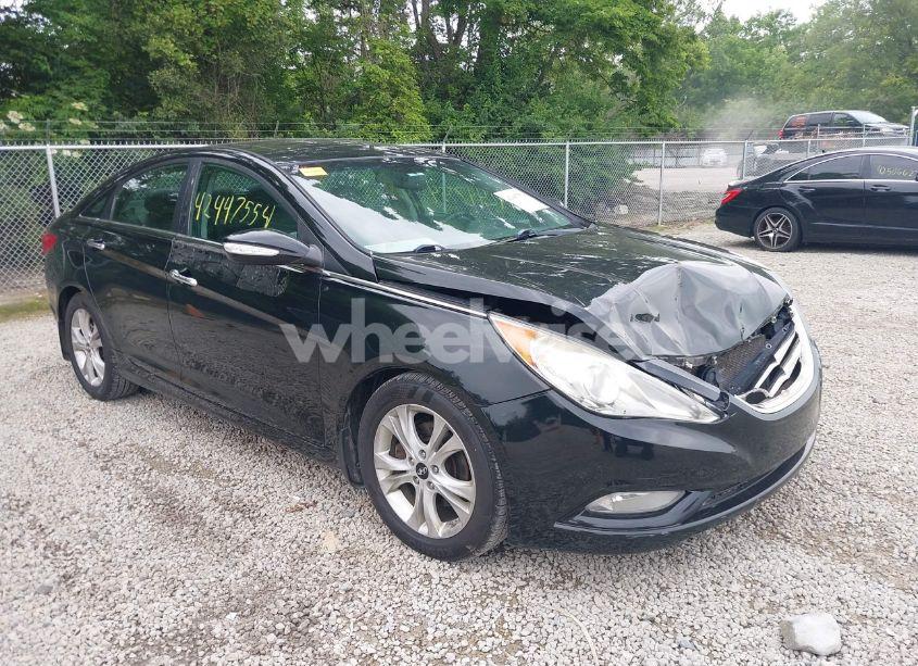 2011 Hyundai Sonata LIMITED (VIN 5NPEC4AC3BH144077) main photo