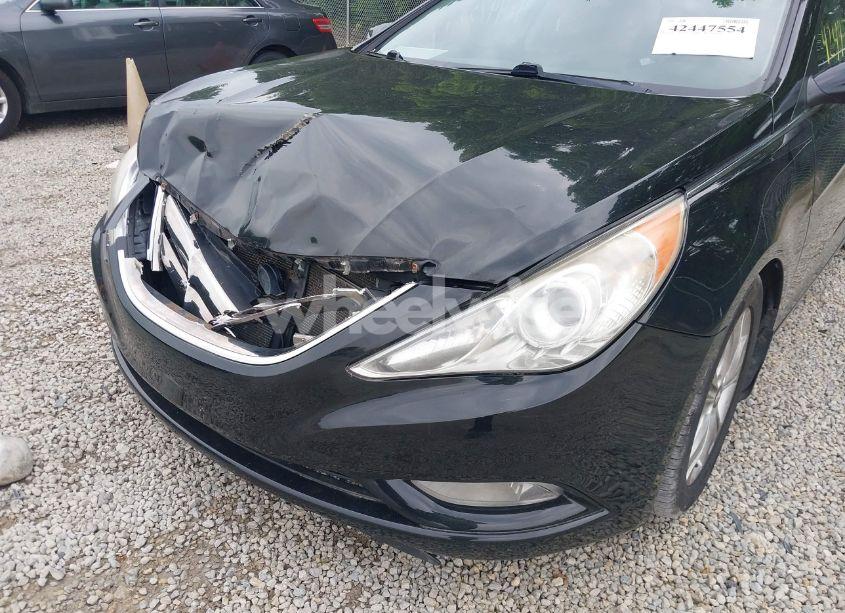 Photo 6 of 2011 Hyundai Sonata LIMITED (VIN 5NPEC4AC3BH144077)