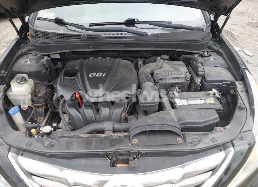Photo 10 of 2011 Hyundai Sonata SE (VIN 5NPEC4AC3BH155693)