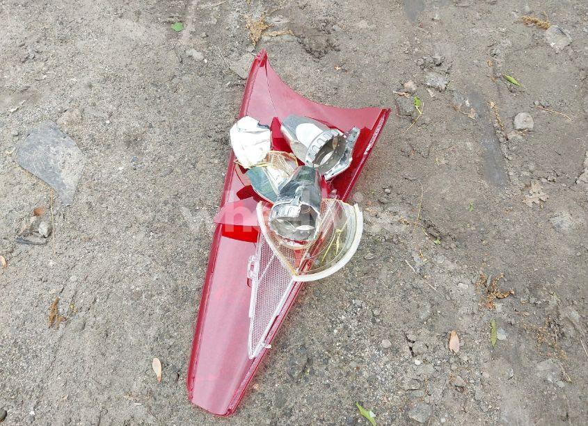 Photo 12 of 2011 Hyundai Sonata SE (VIN 5NPEC4AC3BH155693)