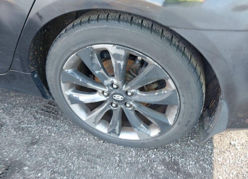 Photo 11 of 2011 Hyundai Sonata SE (VIN 5NPEC4AC3BH170954)