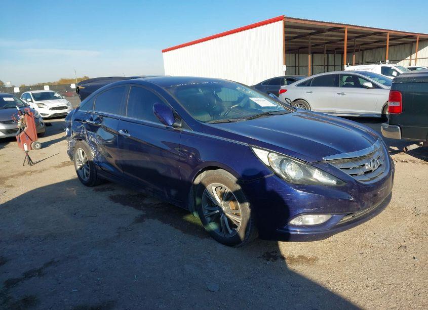 2011 Hyundai Sonata SE (VIN 5NPEC4AC3BH267393) main photo