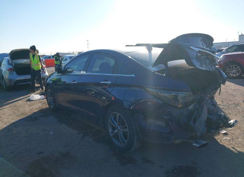 Photo 3 of 2011 Hyundai Sonata SE (VIN 5NPEC4AC3BH267393)