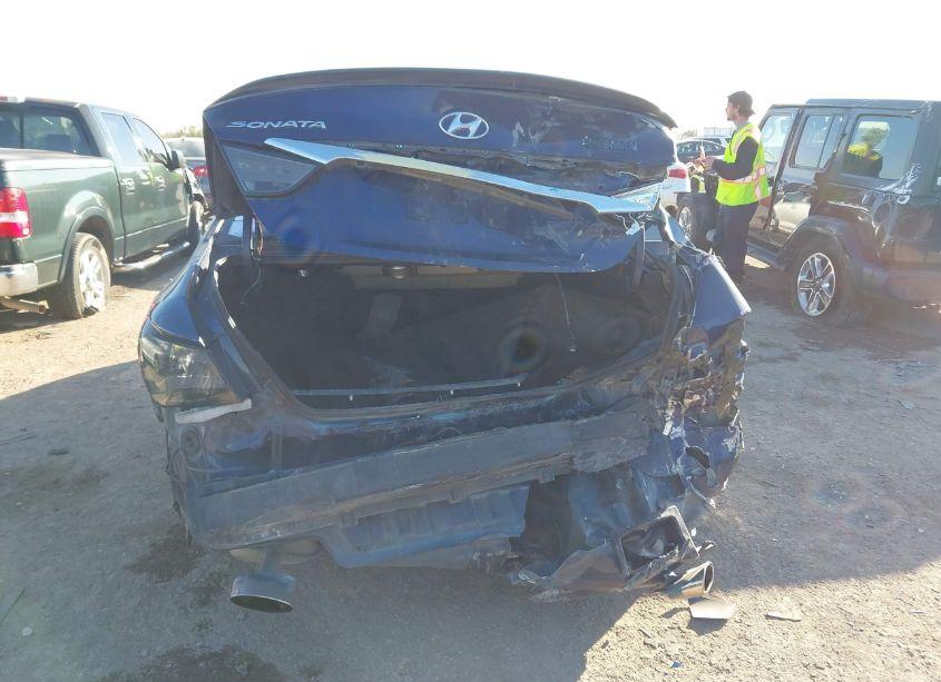 Photo 6 of 2011 Hyundai Sonata SE (VIN 5NPEC4AC3BH267393)