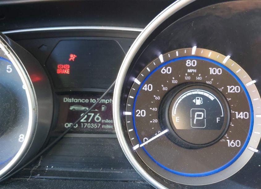 Photo 7 of 2011 Hyundai Sonata SE (VIN 5NPEC4AC3BH267393)