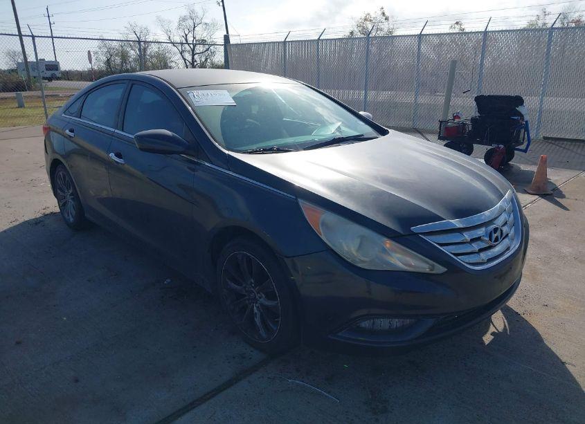 2012 Hyundai Sonata SE (VIN 5NPEC4AC3CH327822) main photo