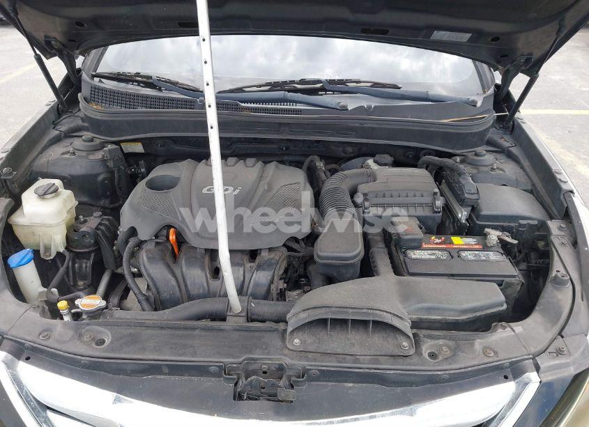 Photo 10 of 2012 Hyundai Sonata SE (VIN 5NPEC4AC3CH350016)