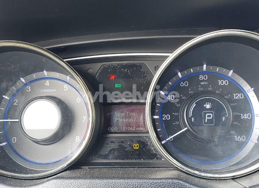 Photo 7 of 2012 Hyundai Sonata SE (VIN 5NPEC4AC3CH350016)