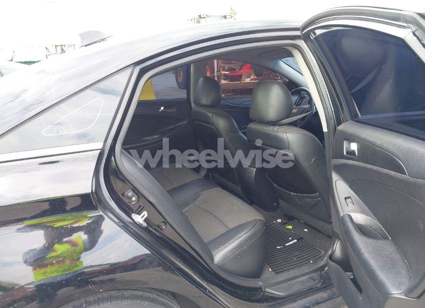 Photo 8 of 2012 Hyundai Sonata SE (VIN 5NPEC4AC3CH350016)