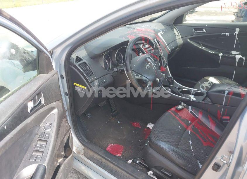 Photo 6 of 2012 Hyundai Sonata SE (VIN 5NPEC4AC3CH368855)