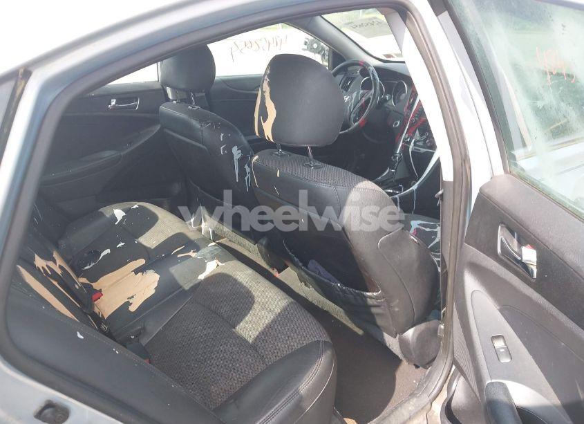 Photo 8 of 2012 Hyundai Sonata SE (VIN 5NPEC4AC3CH368855)