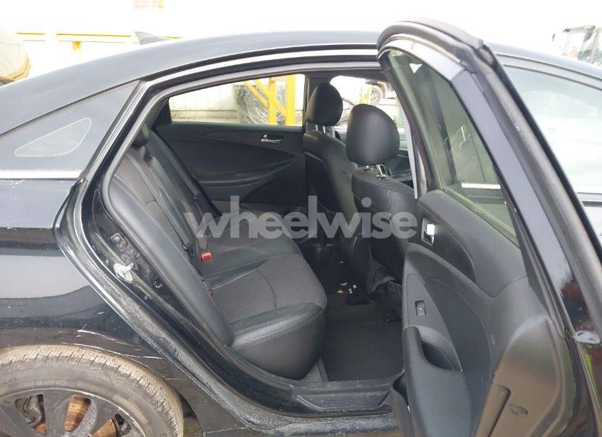 Photo 8 of 2012 Hyundai Sonata SE (VIN 5NPEC4AC3CH370797)