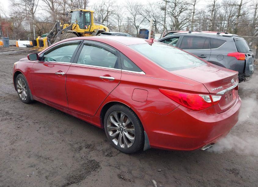 Photo 3 of 2012 Hyundai Sonata SE (VIN 5NPEC4AC3CH375742)