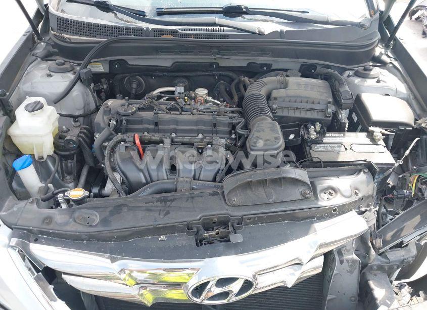 Photo 10 of 2012 Hyundai Sonata SE (VIN 5NPEC4AC3CH387437)