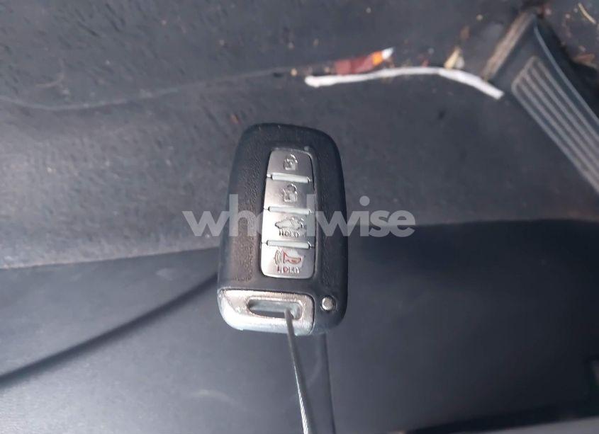 Photo 11 of 2012 Hyundai Sonata SE (VIN 5NPEC4AC3CH437754)