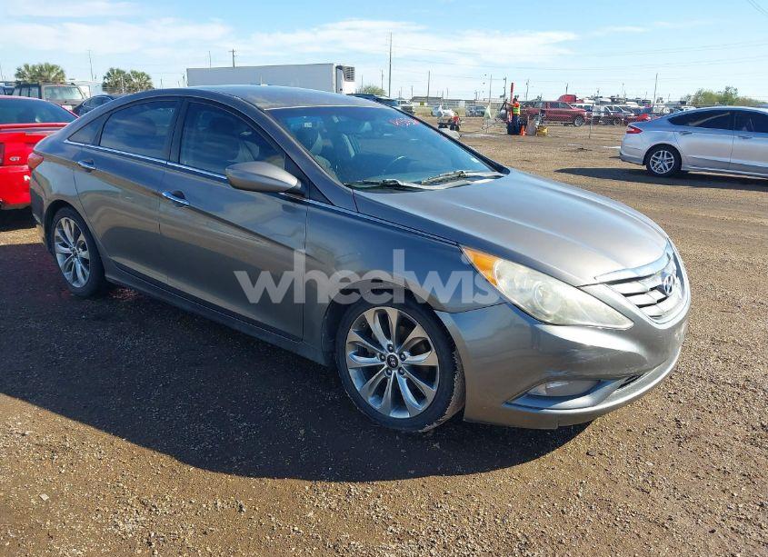 2013 Hyundai Sonata SE (VIN 5NPEC4AC3DH505357) main photo