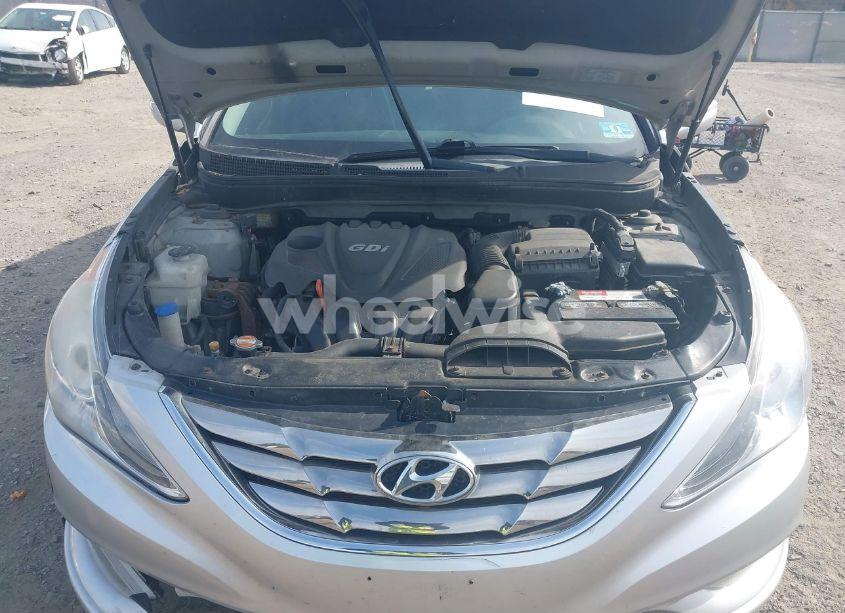 Photo 10 of 2013 Hyundai Sonata SE (VIN 5NPEC4AC3DH509067)