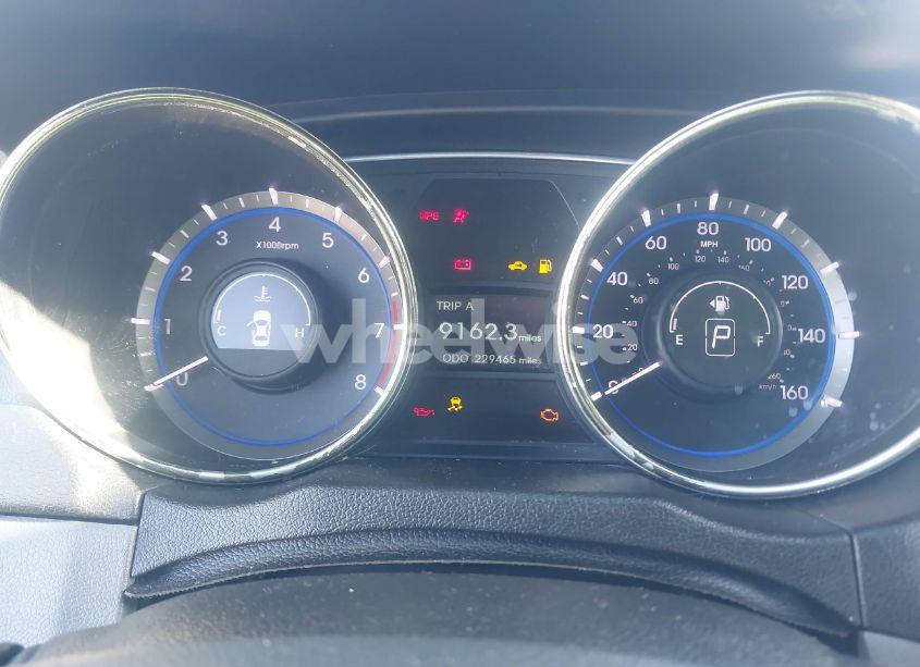 Photo 7 of 2013 Hyundai Sonata SE (VIN 5NPEC4AC3DH518237)