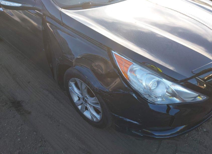 Photo 6 of 2013 Hyundai Sonata LIMITED (VIN 5NPEC4AC3DH571102)