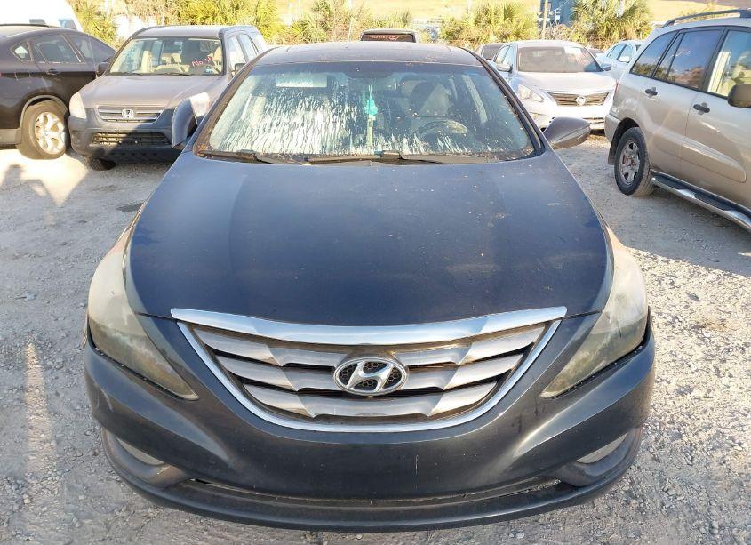 Photo 6 of 2013 Hyundai Sonata SE (VIN 5NPEC4AC3DH610383)