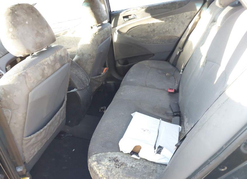 Photo 8 of 2013 Hyundai Sonata SE (VIN 5NPEC4AC3DH610383)