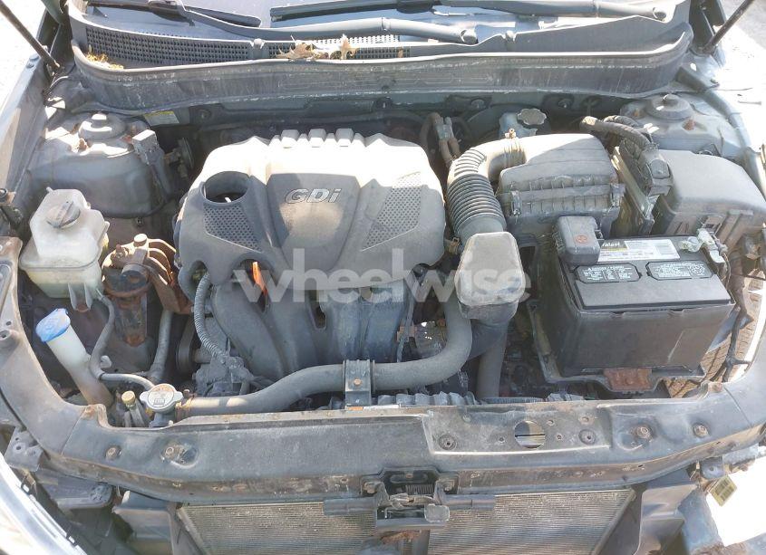 Photo 10 of 2013 Hyundai Sonata LIMITED (VIN 5NPEC4AC3DH612229)