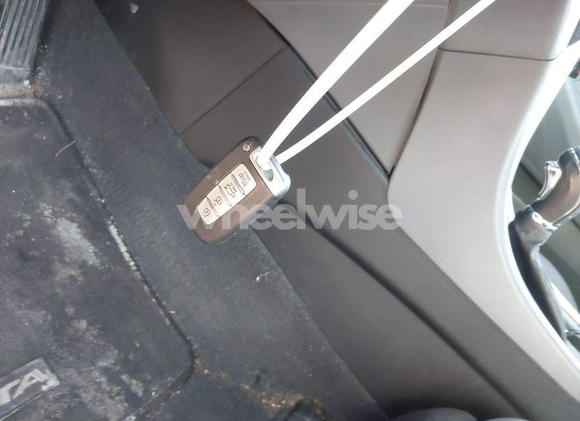 Photo 11 of 2013 Hyundai Sonata LIMITED (VIN 5NPEC4AC3DH612229)