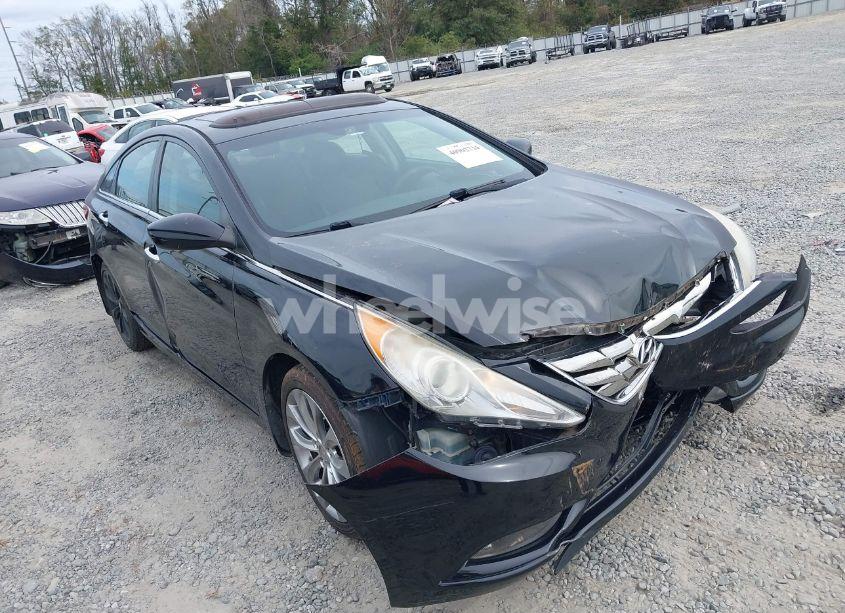 Photo 6 of 2013 Hyundai Sonata SE (VIN 5NPEC4AC3DH620511)