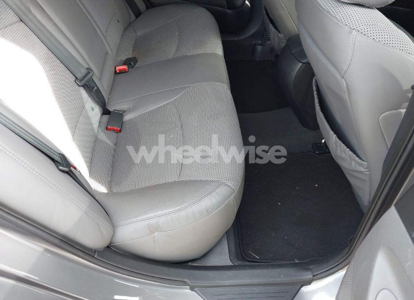 Photo 8 of 2013 Hyundai Sonata SE (VIN 5NPEC4AC3DH642296)