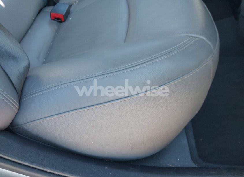 Photo 8 of 2013 Hyundai Sonata LIMITED (VIN 5NPEC4AC3DH653881)