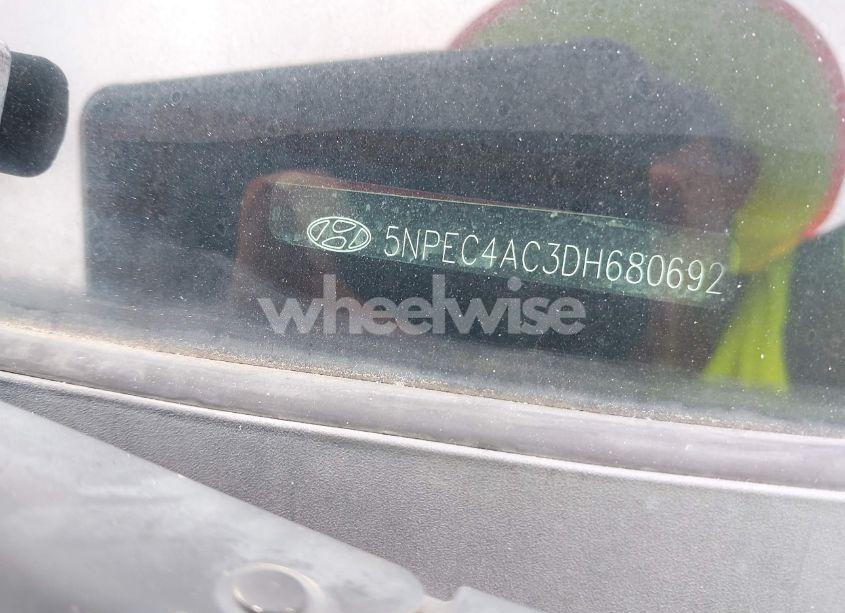 Photo 9 of 2013 Hyundai Sonata LIMITED (VIN 5NPEC4AC3DH680692)