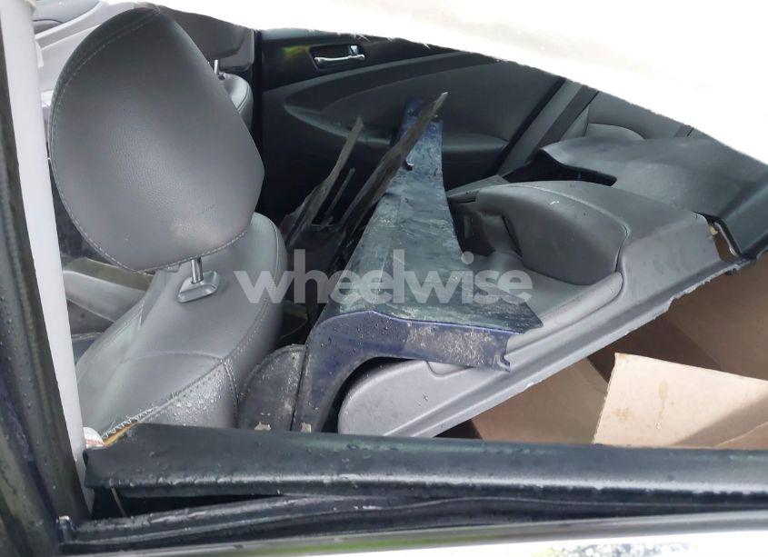 Photo 12 of 2013 Hyundai Sonata LIMITED (VIN 5NPEC4AC3DH691515)