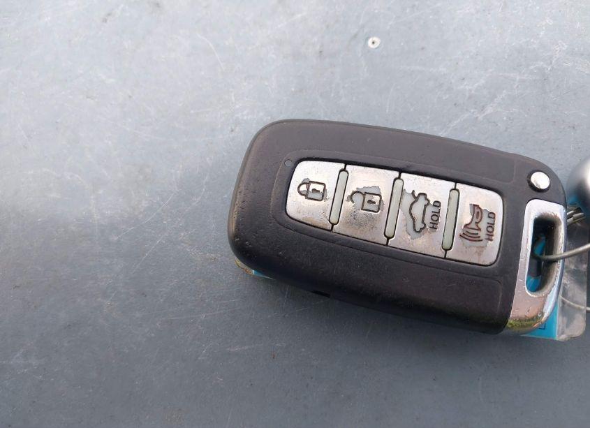 Photo 11 of 2013 Hyundai Sonata SE (VIN 5NPEC4AC3DH810244)