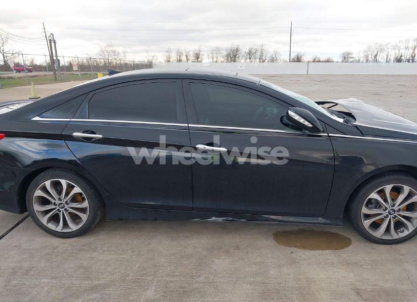 Photo 12 of 2014 Hyundai Sonata SE (VIN 5NPEC4AC3EH851619)