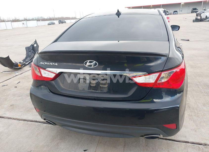 Photo 15 of 2014 Hyundai Sonata SE (VIN 5NPEC4AC3EH851619)