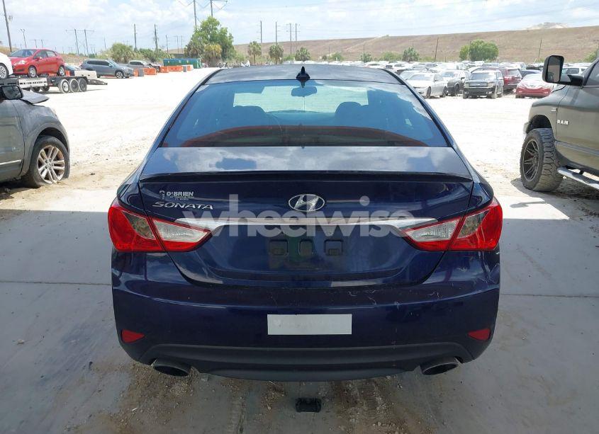Photo 16 of 2014 Hyundai Sonata SE (VIN 5NPEC4AC3EH887844)