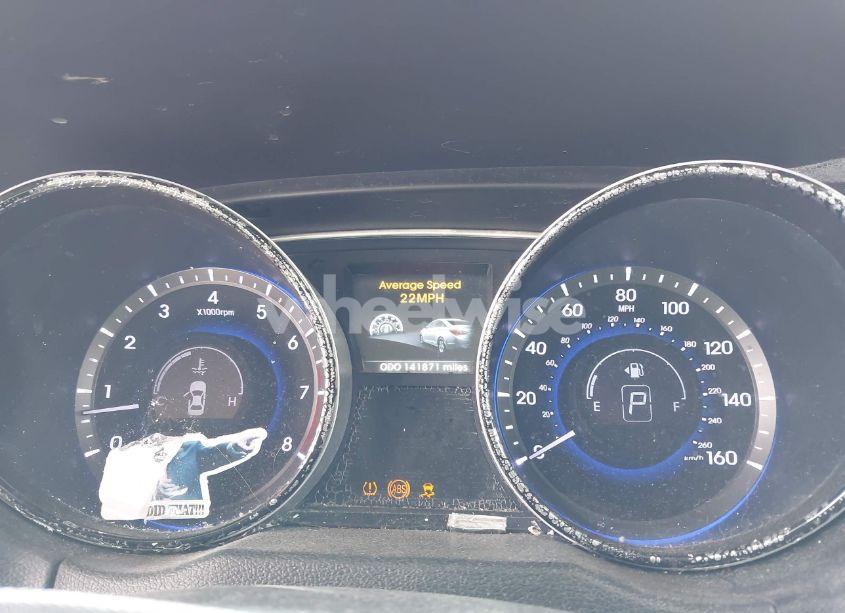Photo 7 of 2014 Hyundai Sonata SE (VIN 5NPEC4AC3EH887844)