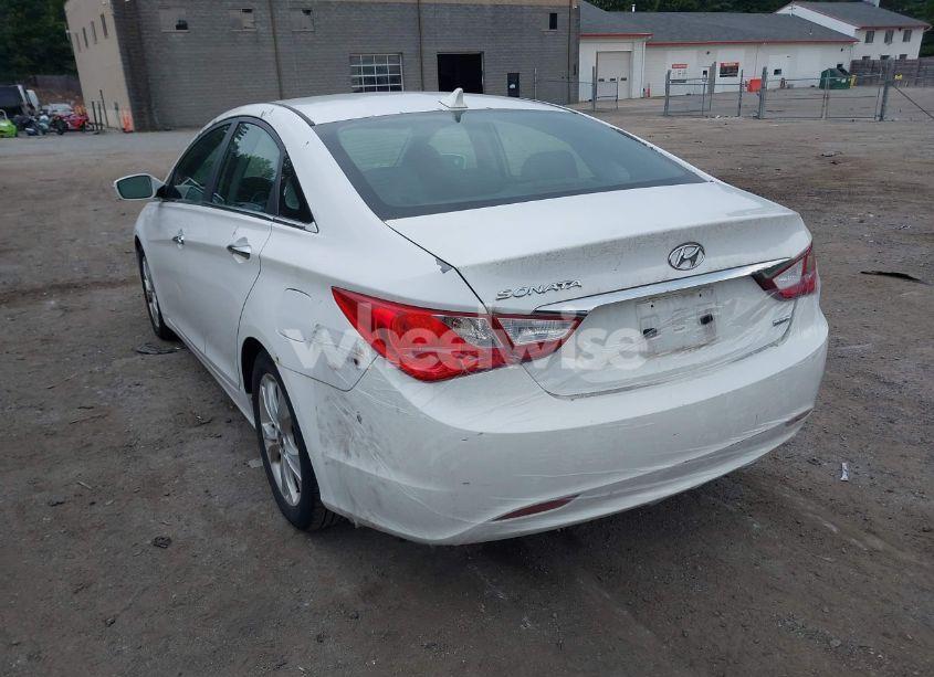 Photo 3 of 2011 Hyundai Sonata LIMITED (VIN 5NPEC4AC4BH002661)