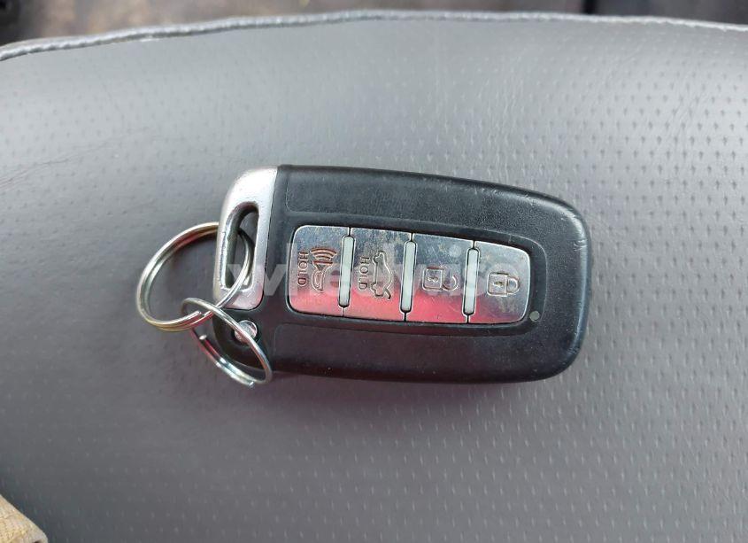 Photo 11 of 2011 Hyundai Sonata LIMITED (VIN 5NPEC4AC4BH018357)